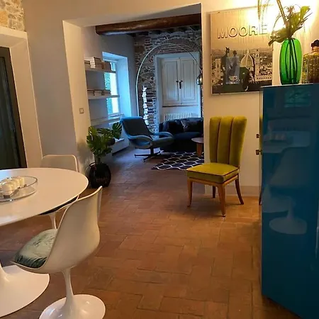 Charme Villa *